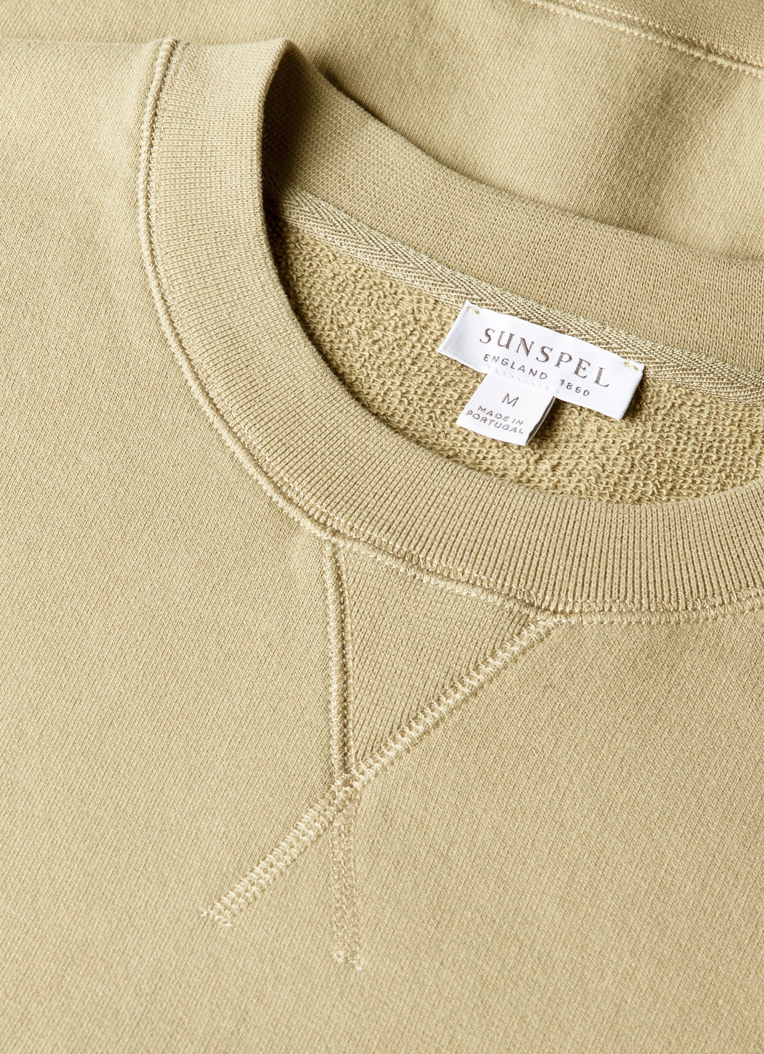 極希少✦ Palace 2017 Loopback Crewneck Men's Loopback Sweatshirt in Pistachio | Sunspel