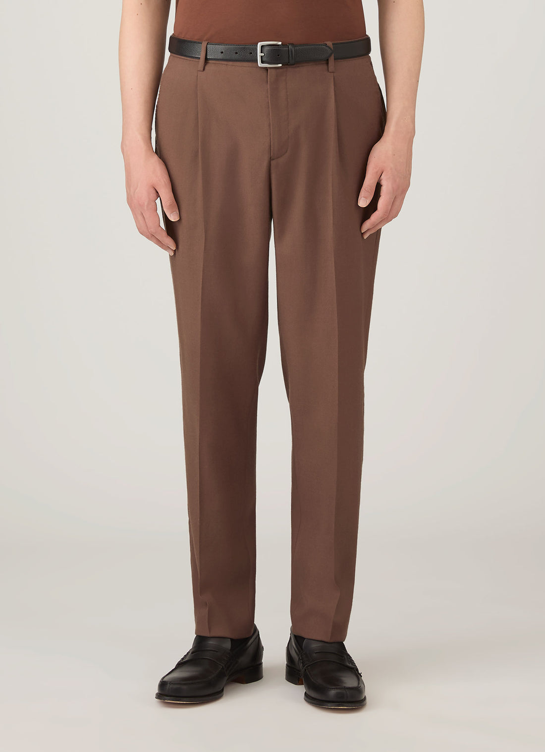 Men's Pleated Wool Twill Trouser in Light Brown