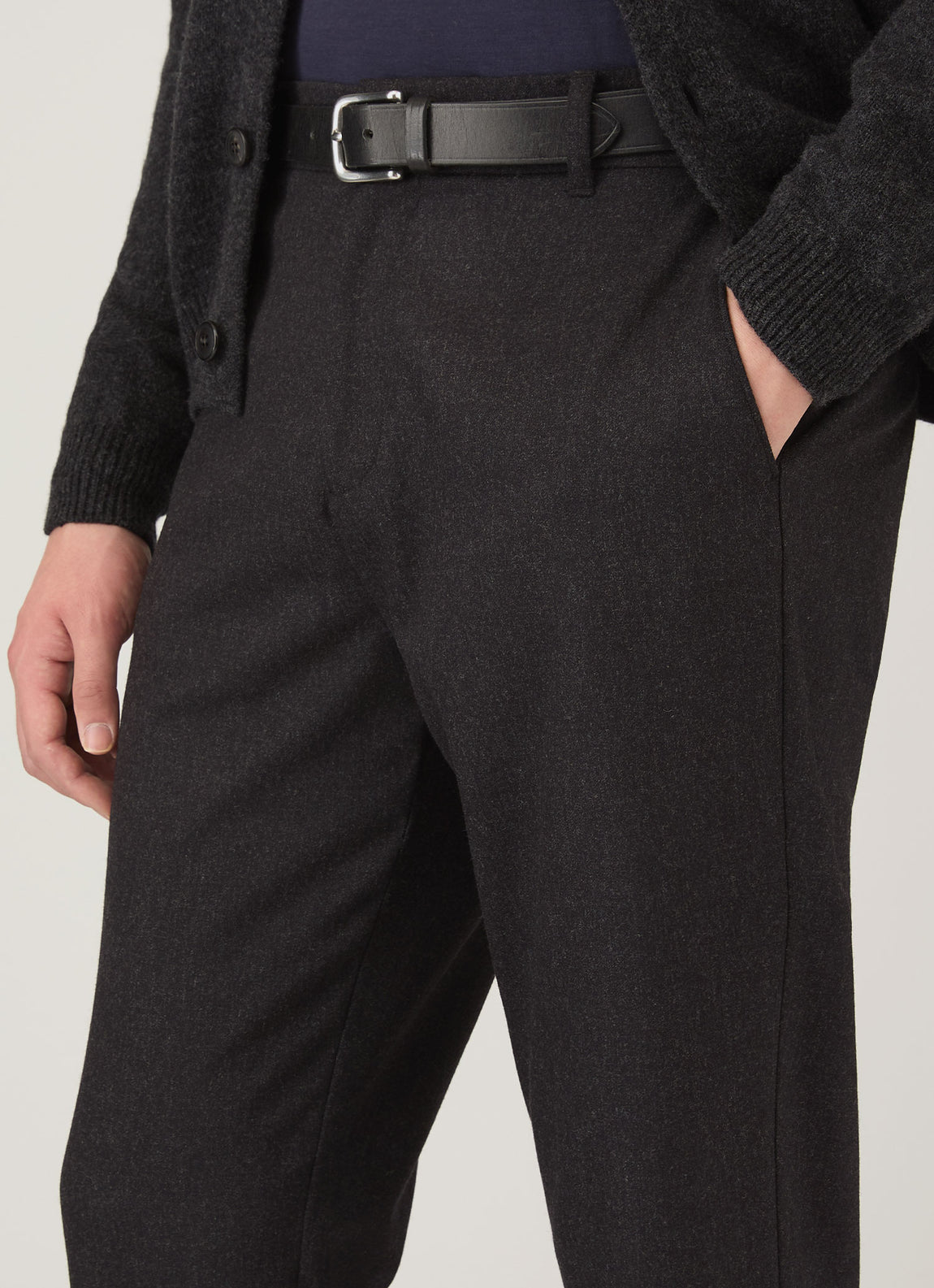 Men's Wool Cashmere Flannel Trouser in Charcoal Melange