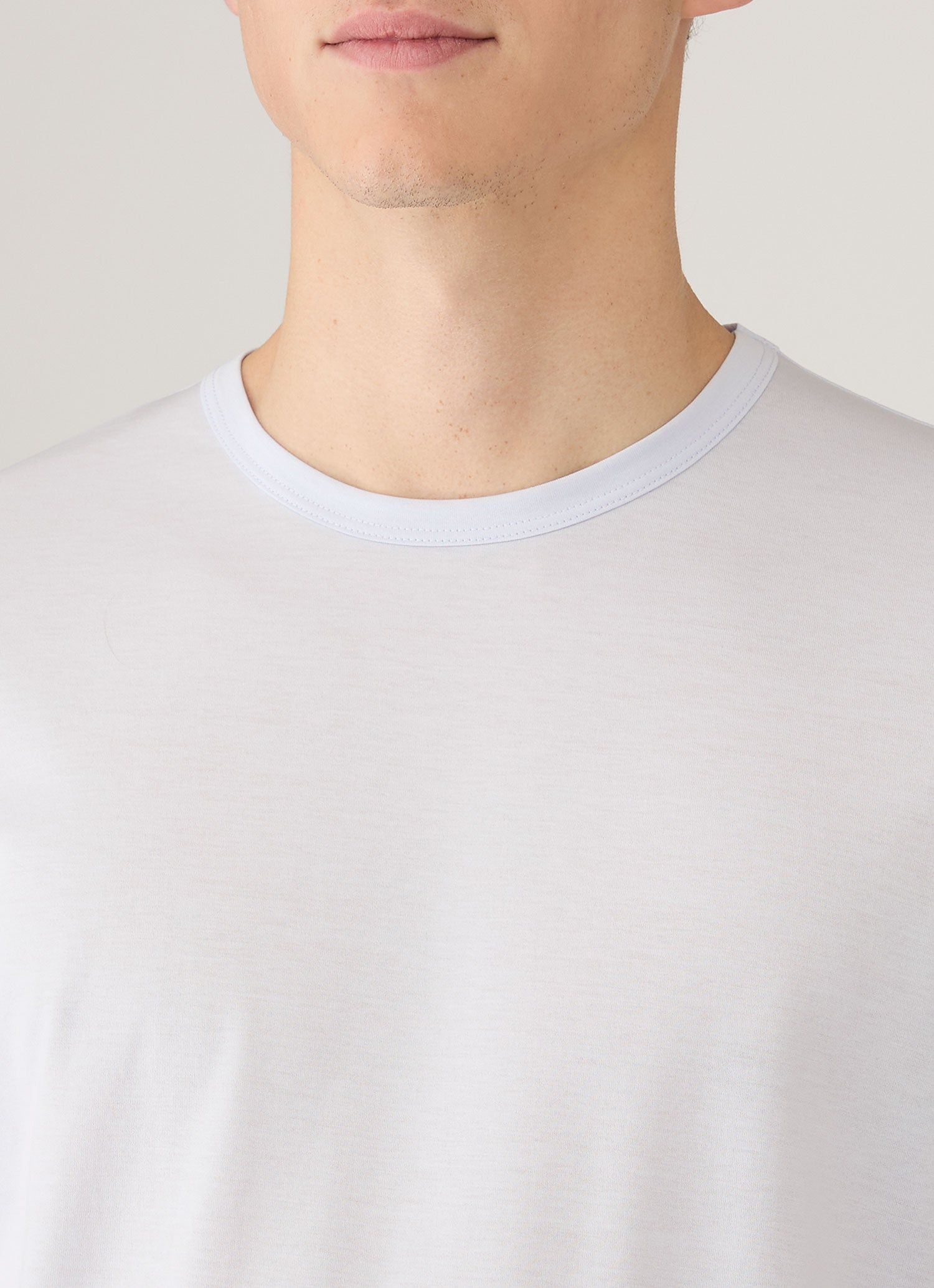 Men's Classic T-shirt in Light Blue | Sunspel