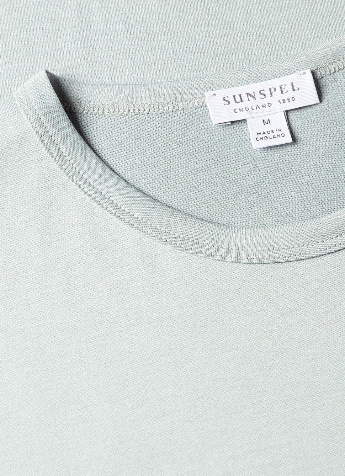 Klassisches T-Shirt
