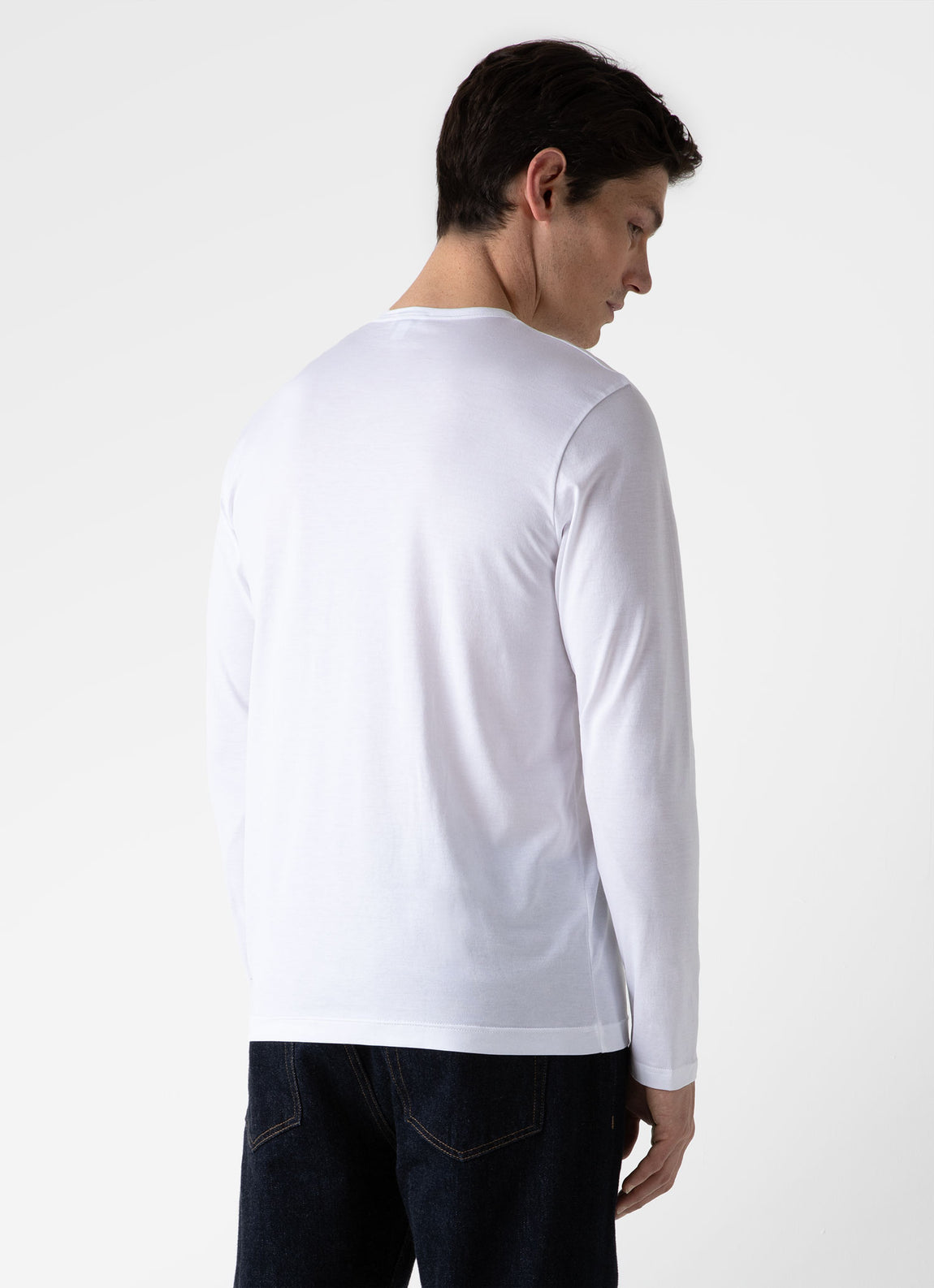 Men's Long Sleeve Classic T-shirt in White | Sunspel