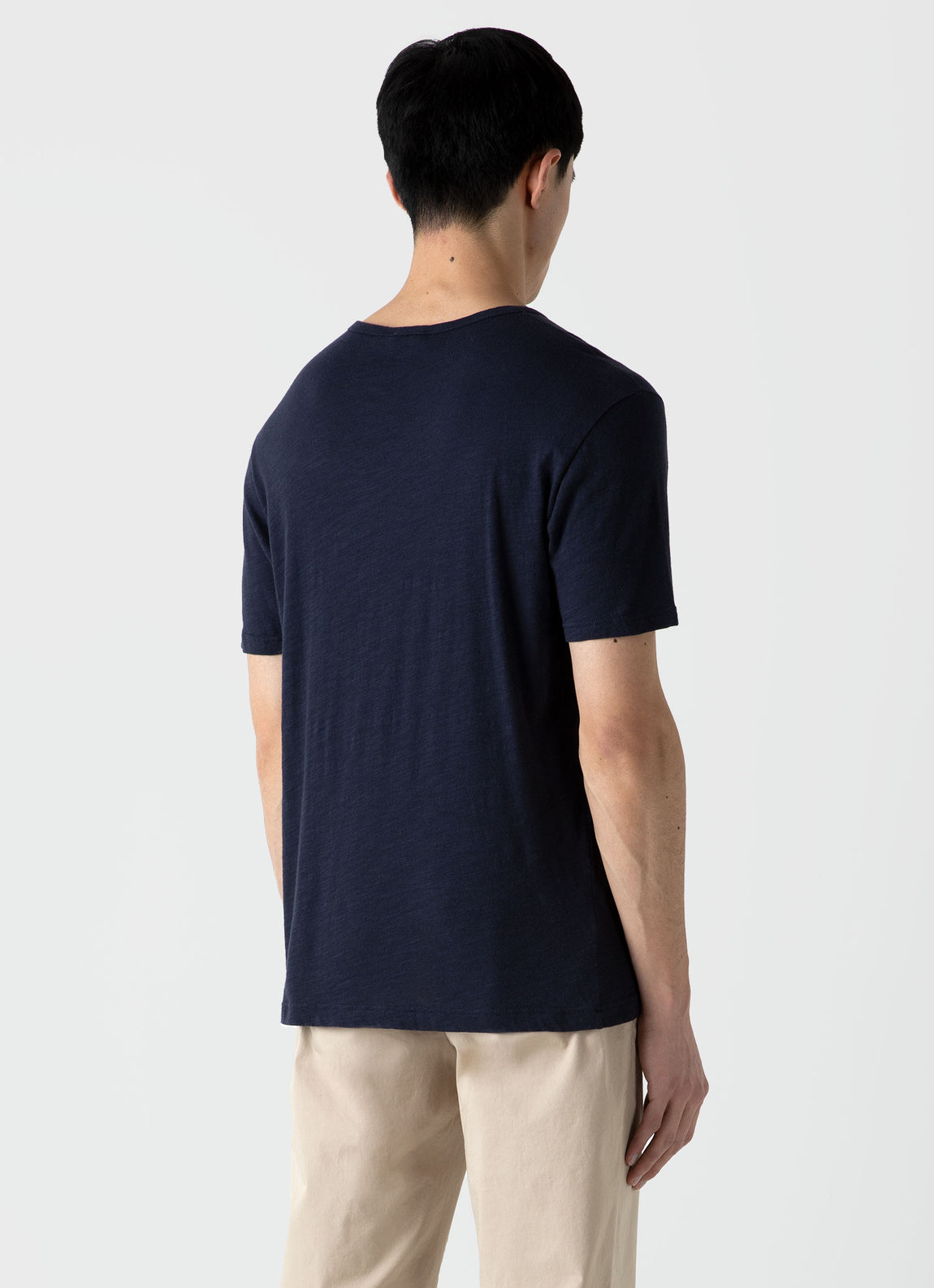 Men's Cotton Linen T-shirt in Navy | Sunspel