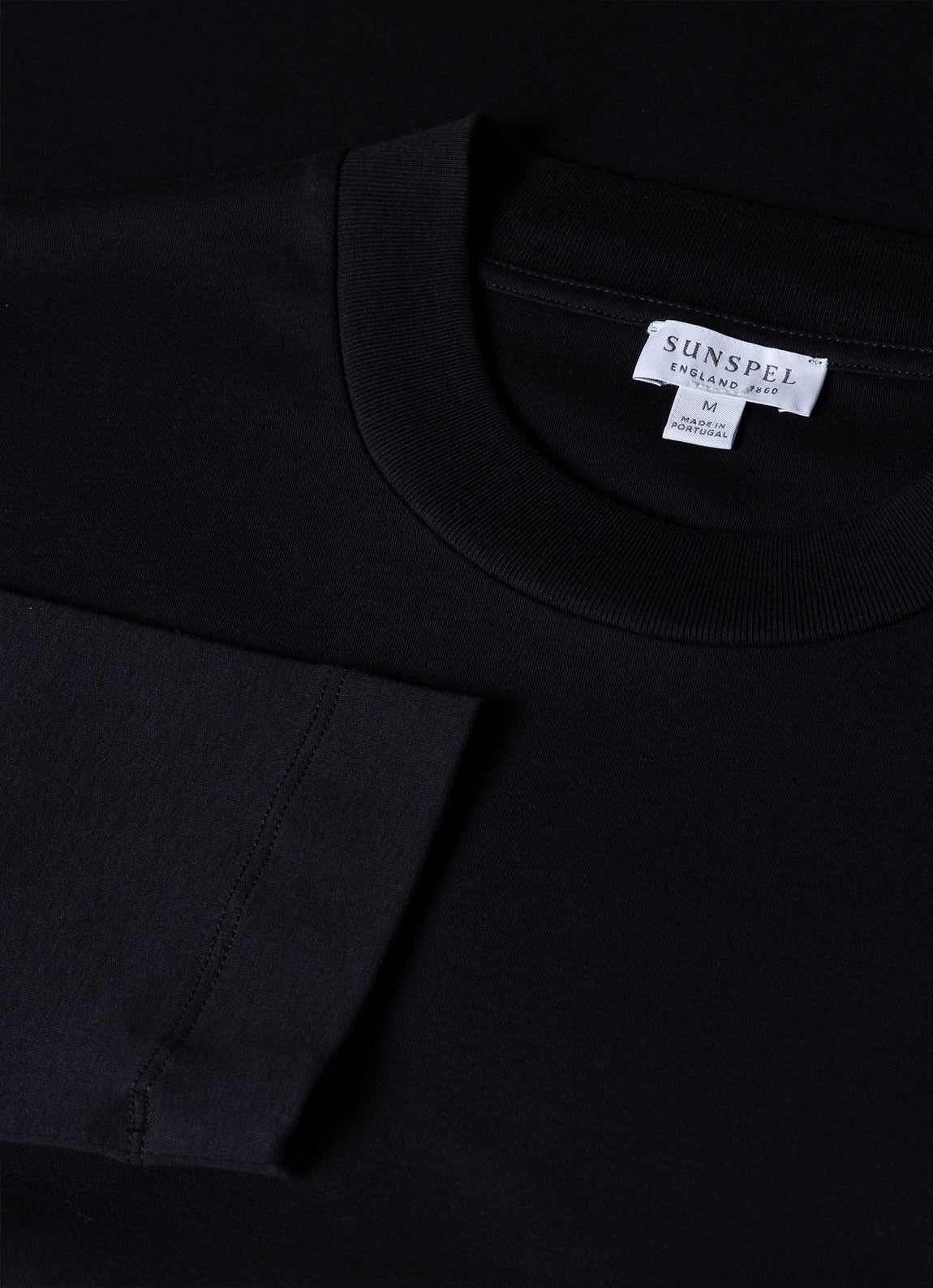 Men's Long Sleeve Heavyweight T-shirt in Black | Sunspel