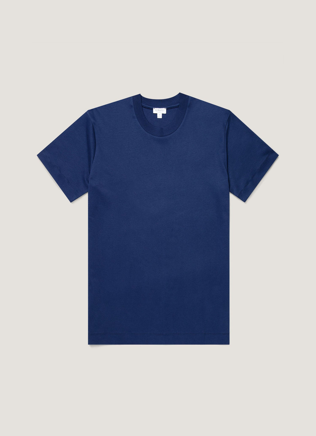 Locker geschnittenes T‑Shirt