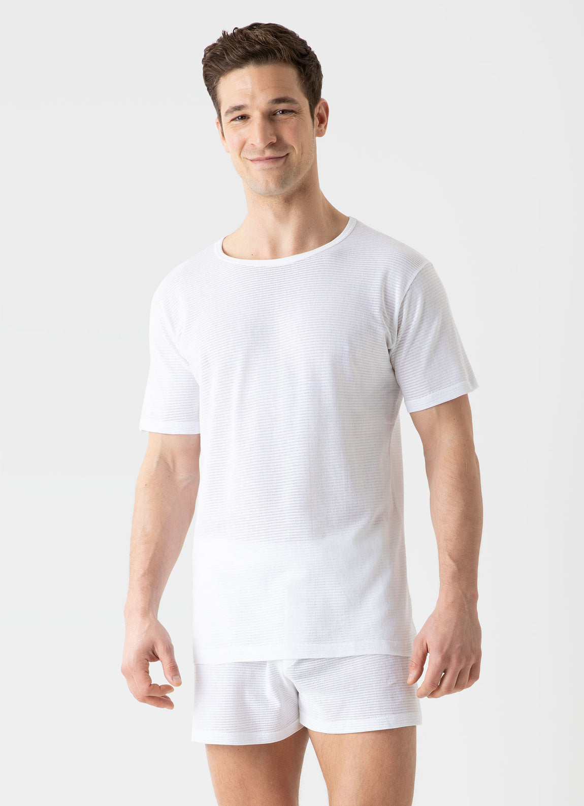 Men's Cellular Cotton Underwear T-shirt in White | Sunspel