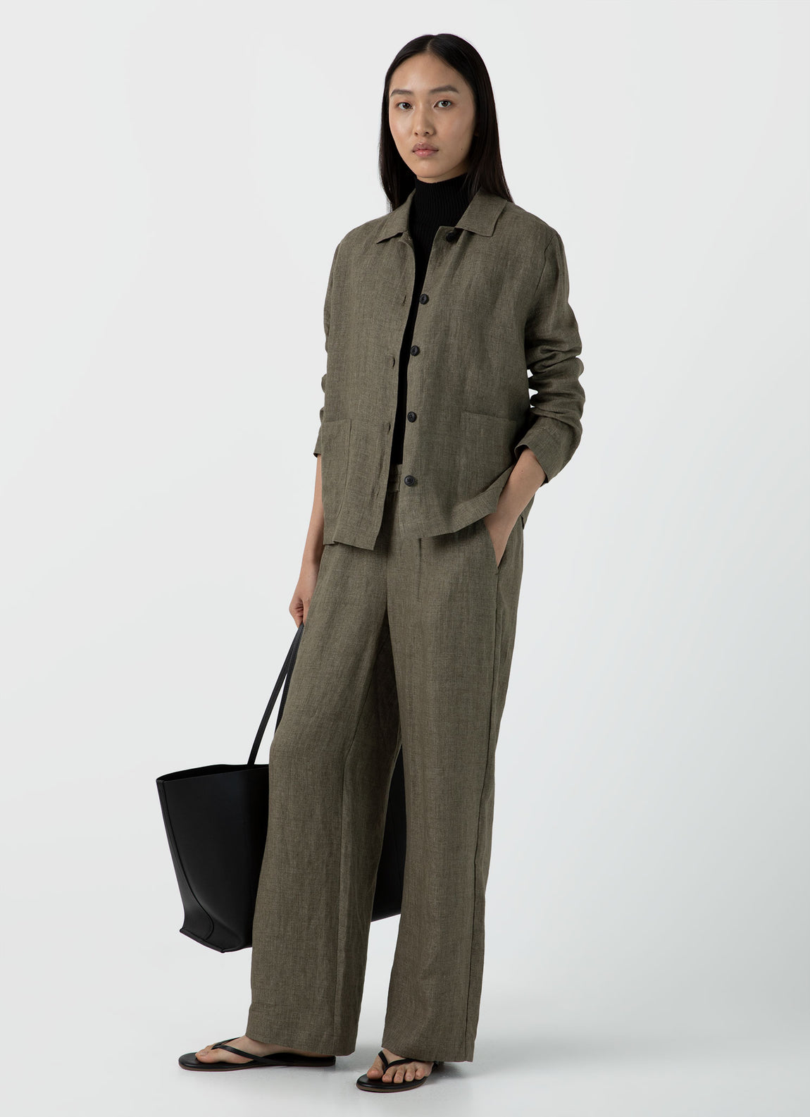 Women's Linen Twin Pocket Jacket in Khaki | Sunspel
