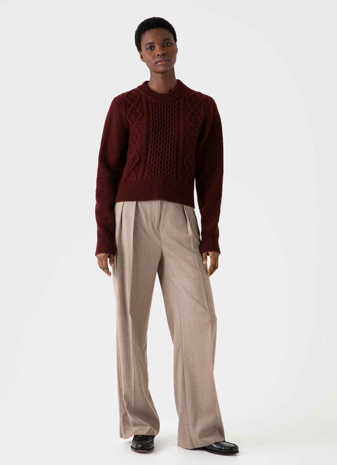 Women's Lambswool Cable Knit Jumper in Maroon