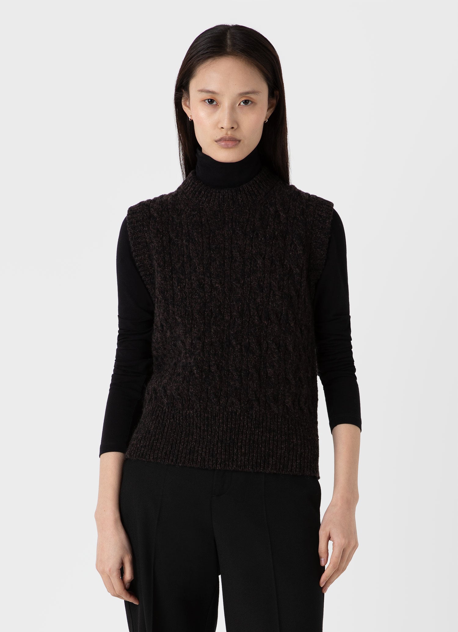 Women's Cable Knit Vest in Coffee Twist | Sunspel