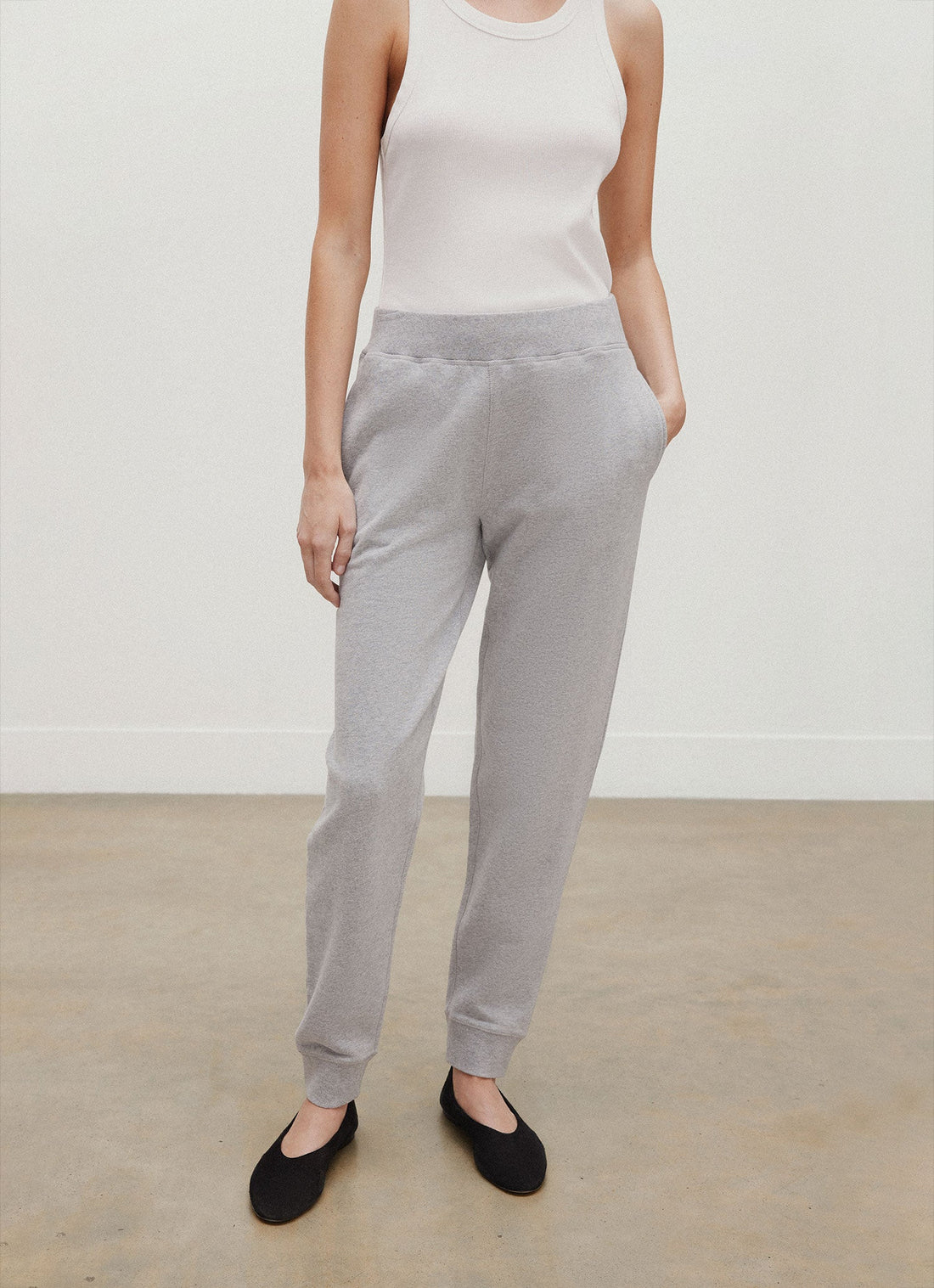 Women's Relaxed Sweatpants in Grey Melange