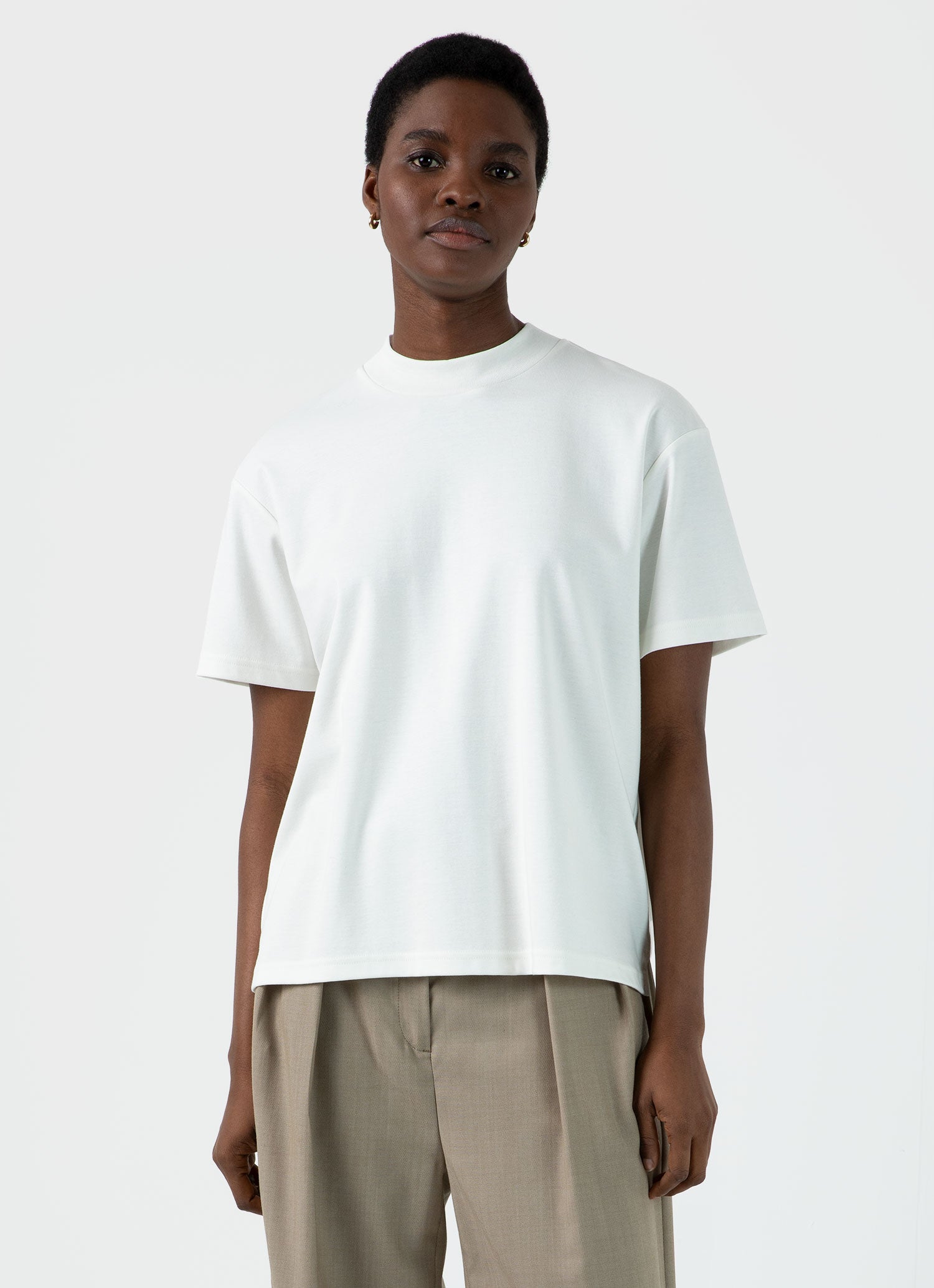 Women s Mock Neck Heavyweight T shirt in Ecru Sunspel