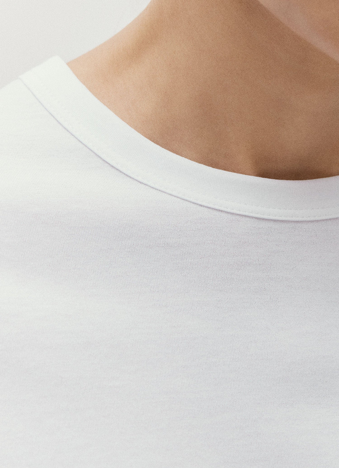Women's Long Sleeve Everyday T-shirt in White