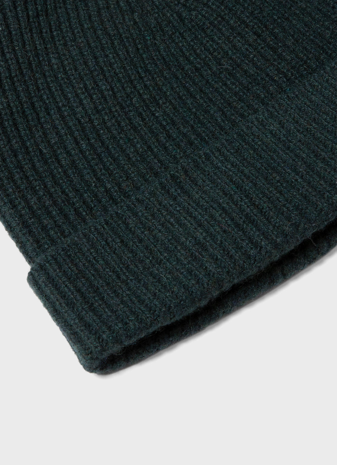 Cashmere Ribbed Hat in Dark Green