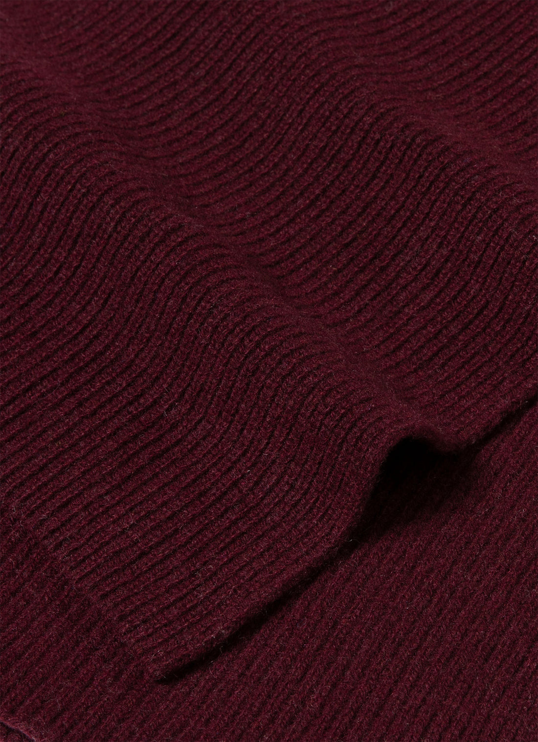 Cashmere Ribbed Scarf in Port