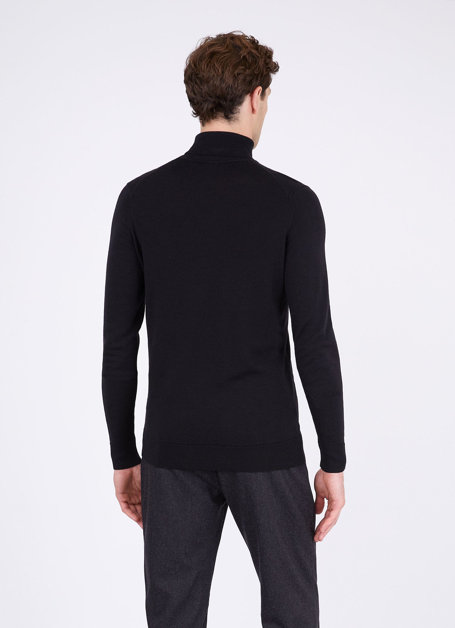 Men's Sea Island Cotton Roll Neck Sweater in Black