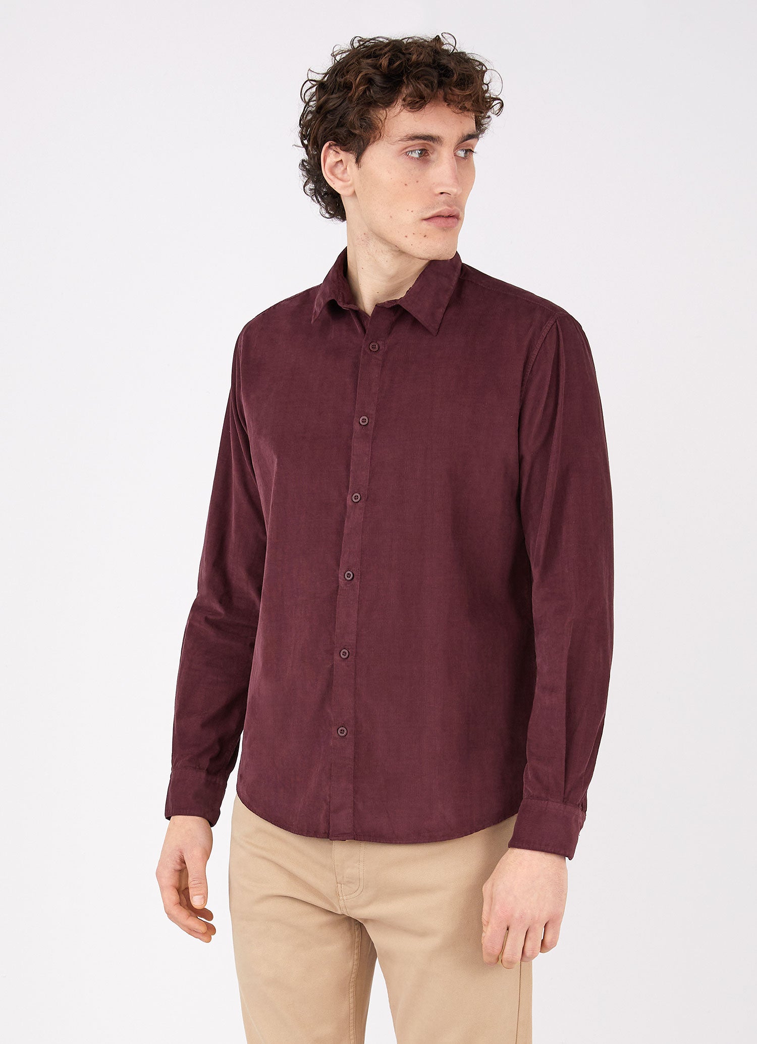 Men's Fine Cord Shirt in Port