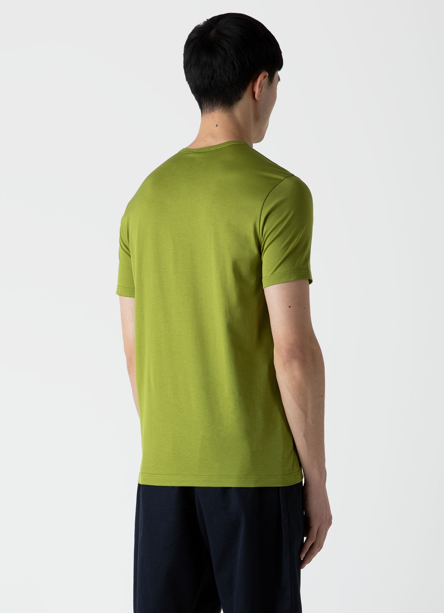 Men's Classic T-shirt in Country Green
