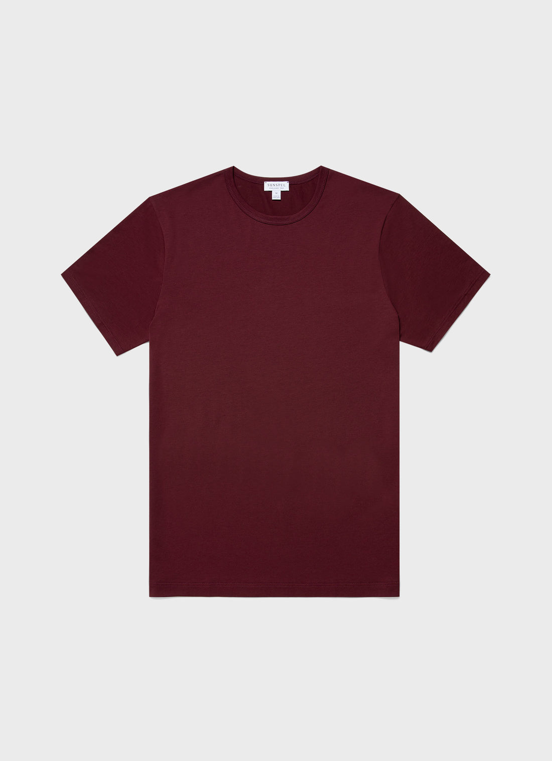 Men's Classic T-shirt in Vino