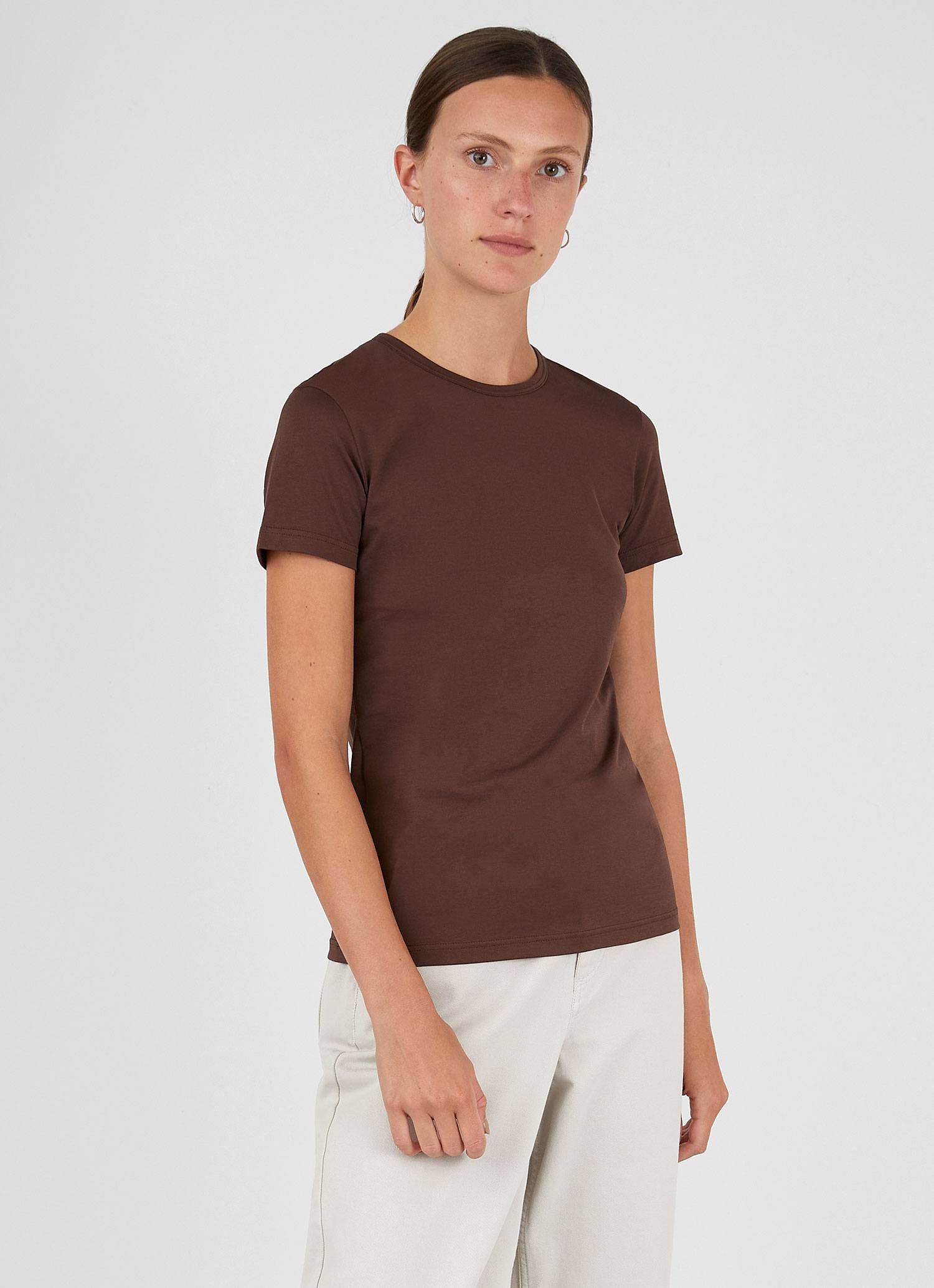 Women's Classic T-shirt in Cocoa
