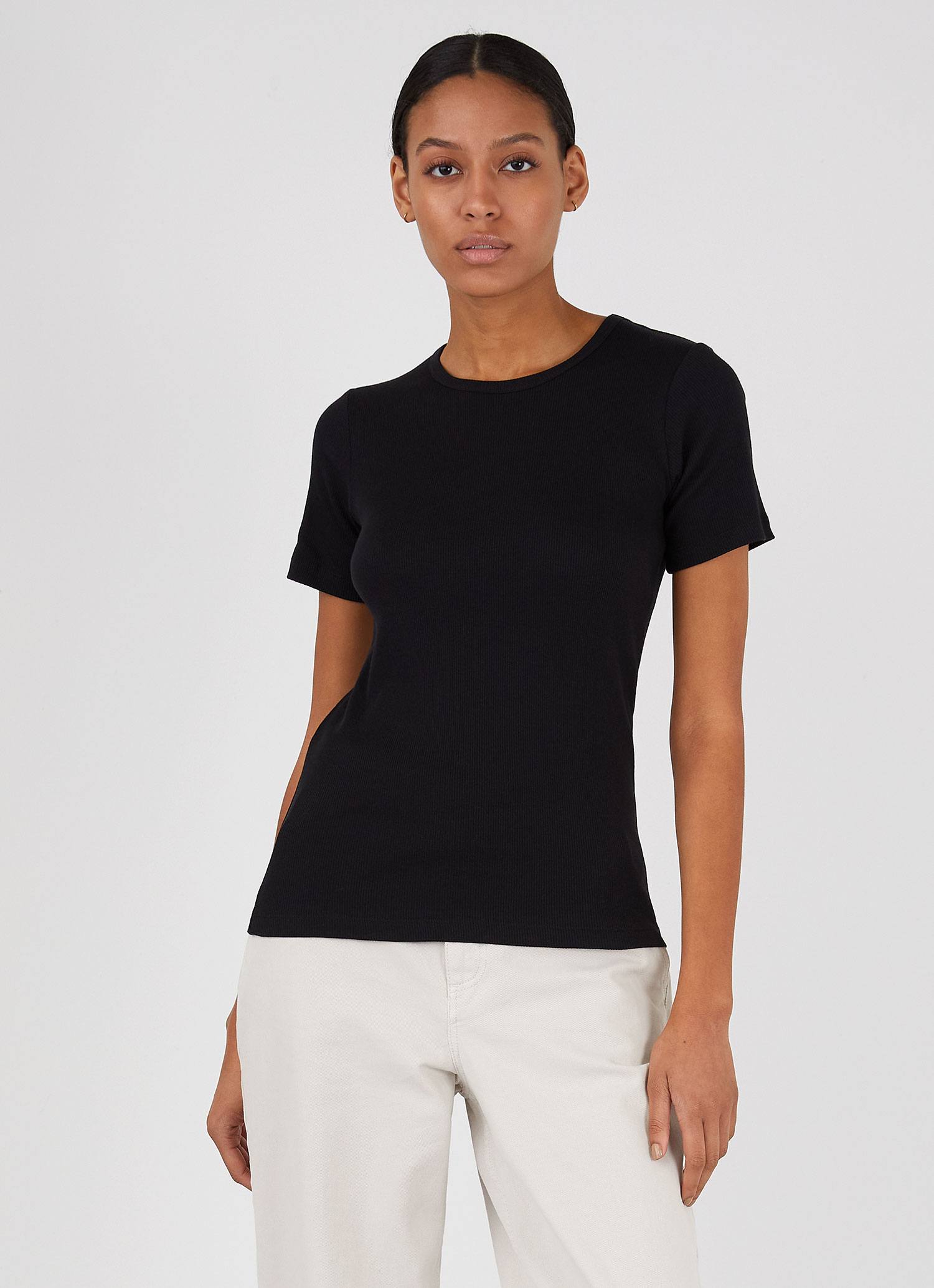 Women's Rib T-shirt in Black | Sunspel